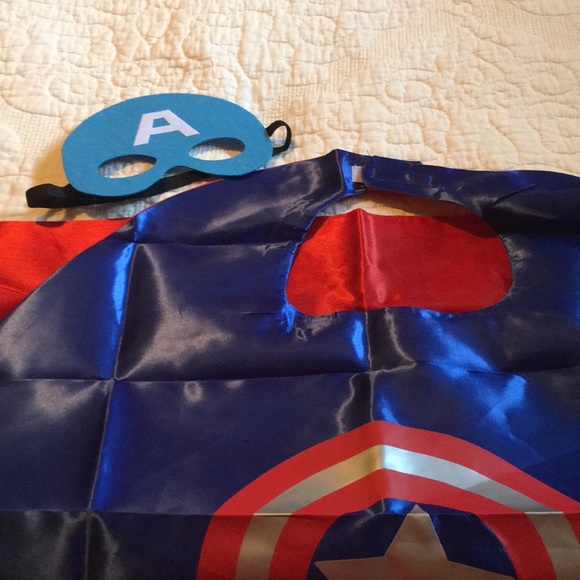 Superhero capes w masks - Picture 4 of 5